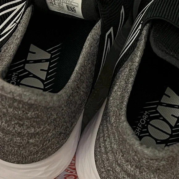 💙NWT NEW BALANCE SNEAKERS💙